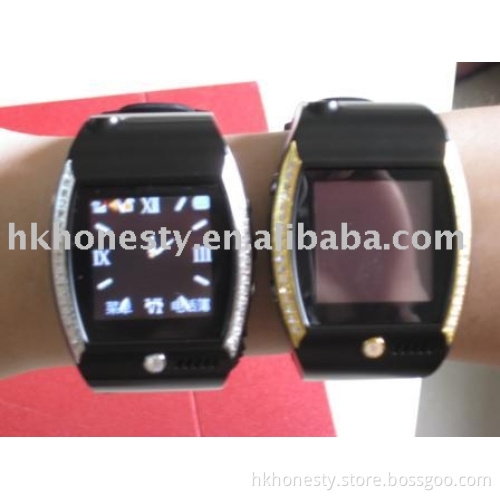 the world first quad band watch mobile phone m810
